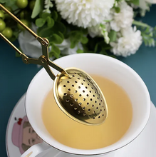 Load image into Gallery viewer, Petale Tea: Gold Tea Infusers