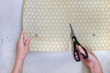 Load image into Gallery viewer, Superbee: Wrap Roll (NEW)