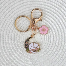 Load image into Gallery viewer, Livconsciously: Cat Keychains