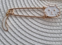 Load image into Gallery viewer, Livconsciously: Cat Brooch
