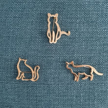 Load image into Gallery viewer, Livconsciously: Cat Brooch