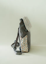 Load image into Gallery viewer, Mori: Utility 4-Way Washable Bag (V1: 14 Inch Size)