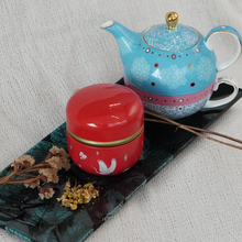 Load image into Gallery viewer, Petale Tea: Bespoke Tea Tins