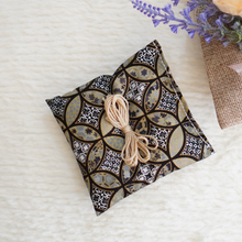 Load image into Gallery viewer, Souf: Lavender Pockets