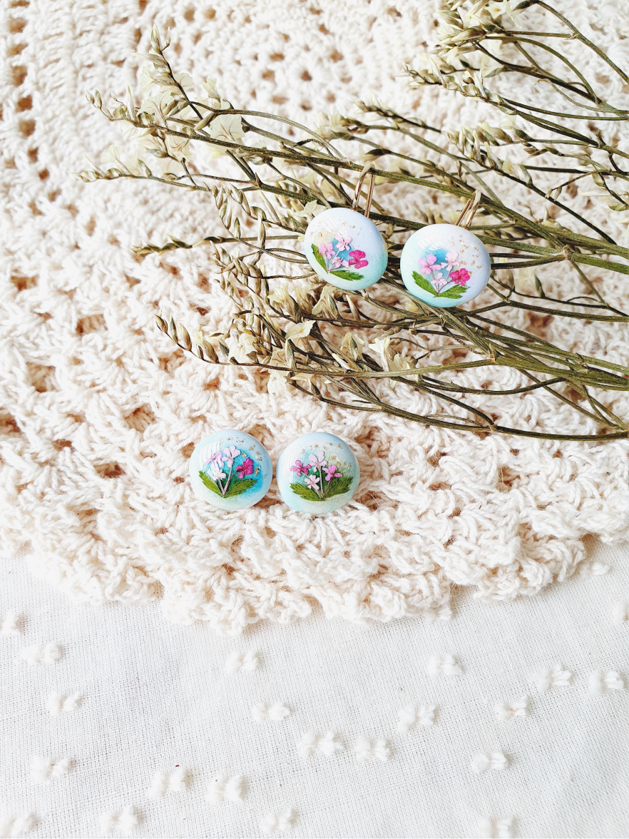 The Clay Day: Nara Floral Earrings (Studs)