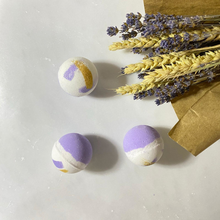 Load image into Gallery viewer, Livconsciously: Bath Bomb - Mint Lavender
